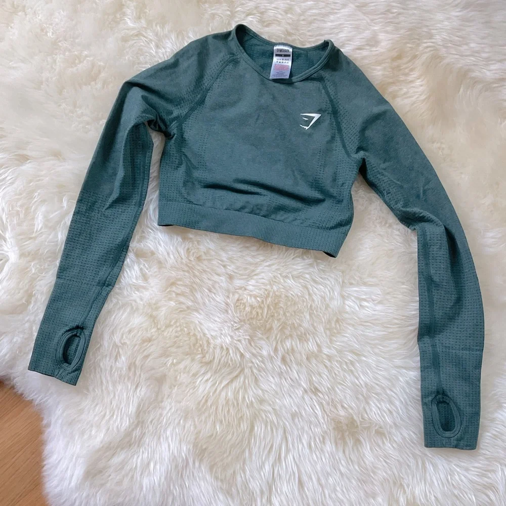 Gymshark Seamless Cropped Long sleeve Workout Top Size small - Picture 3 of 4